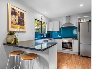 Sunny, Solid and Ready to Move In!