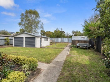 Spacious Family Home with Amazing Storage