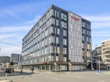 Urgent Sale-Vendor Says Sell! Dual Key Apartment