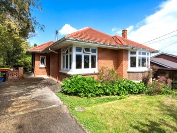 The Best of Both Worlds - Your Urban Oasis Awaits