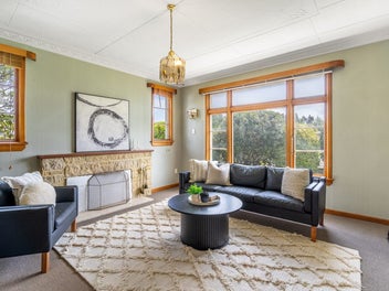 Large Family Home, Hawthorndale