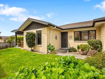 Secure, Sunny & Effortless Bethlehem Living