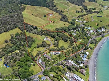 Fabulous Coastal Home or Holiday Retreat!