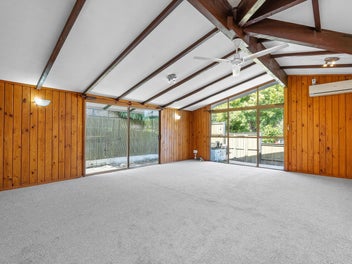 Discover Your Family Oasis on 885sqm of Land