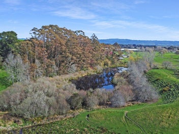 Private lake for duck shooting - 7.36ha lifestyle