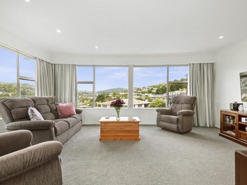 Love, Live, Play & Laugh!