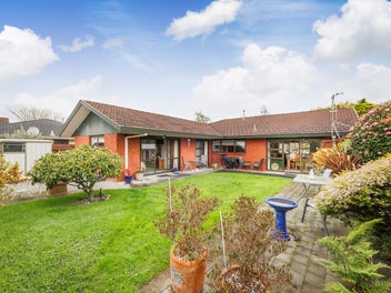 Highbury - Spacious Family Living