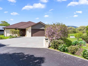 Where Family Living Meets Relaxed Coastal Style