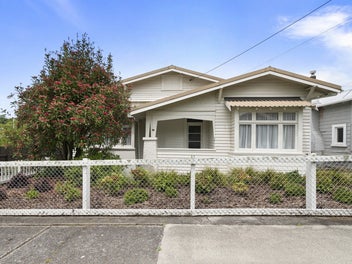 Refreshed home with big garaging. Must be sold!