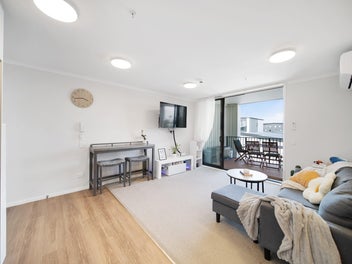 $559K Hot Buy. Open Home Sat/Sun