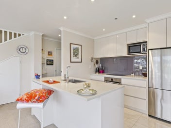 Penthouse Living - With Optional Car park