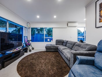 Hot Property: Act Fast!