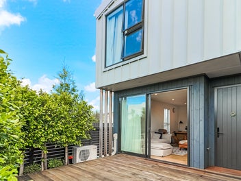 Milford Villas – A Cut Above Coastal Living