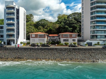 Tamaki Drive – Affordable Waterfront
