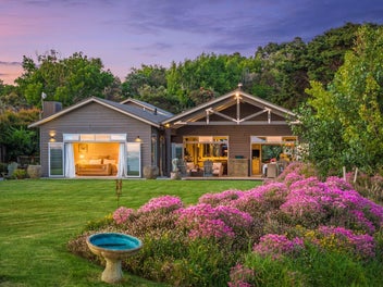 The Ultimate Coastal Lifestyle