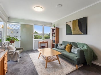 Stylish apartment living – two opportunities