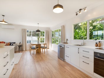 Renovated & Bathed in Sun