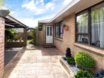 Warm, Private, and Perfectly Positioned