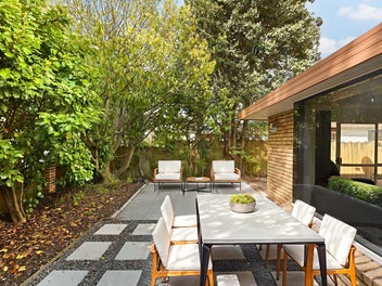 Red Hot Buy In Prime School Zone