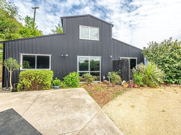 Modern trendy home with generous garaging