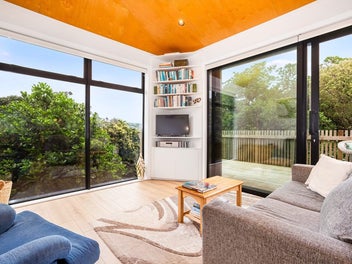 STUNNING BESPOKE HOME WITH LYALL BAY VIEWS
