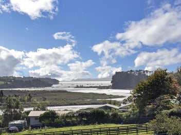 Rural tranquillity and urban accessibility