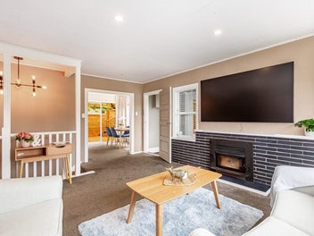 Charming Coastal Retreat