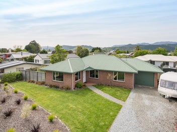 Best Buy in Brightwater