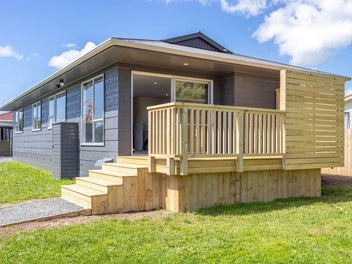 Fantastic First Home, Motivated Vendors!