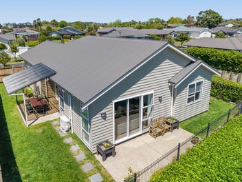 Oh So Private! And Priced to Sell!