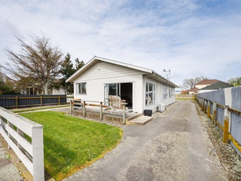 Seven Bedroom Investment or Home - Hokowhitu