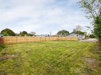 Vacant section, ready to build