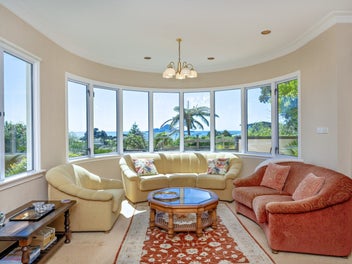 The grand oceanview sanctuary of Hillcrest