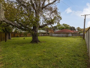 1788sqm Site - Renovate or Develop