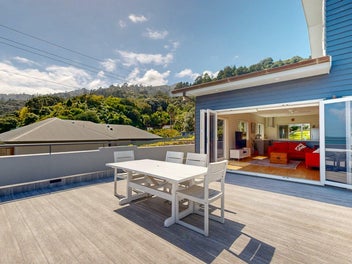 Elegant Coastal Living