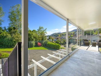 Sea views, sunshine, home at last!