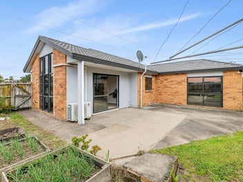 Full Section-602sqm In the Heart of Flat Bush