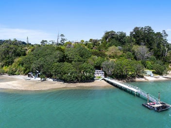 The quintessential kiwi bach reimagined