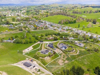 Contemporary style meets country calm