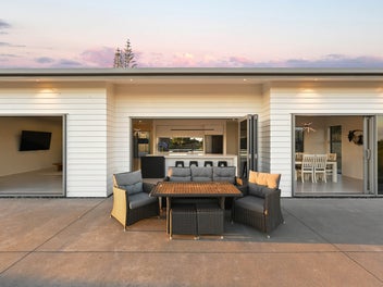 Elevated Lifestyle - MUST BE SOLD