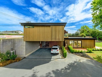 Refined Living in Lincoln