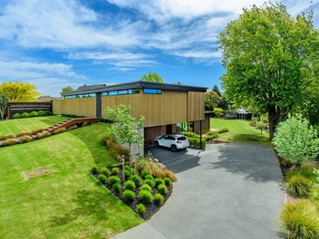 Refined Living in Lincoln