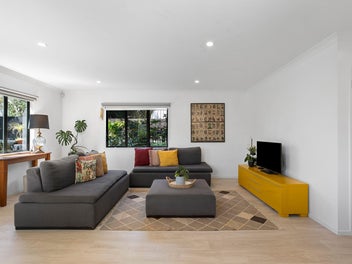 Sunrise to Sunset - Freehold Family Living