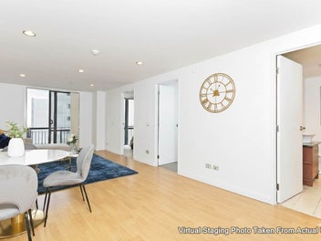 Great Layout 2 Bed in Uni Precinct