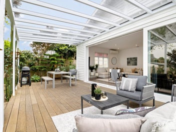 Beautifully Presented Bungalow near Cornwall Park