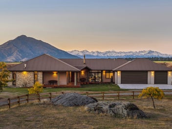 From Saddle to Sauna on 53 Acres