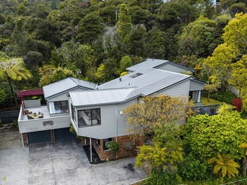 Private Setting & Spacious Living