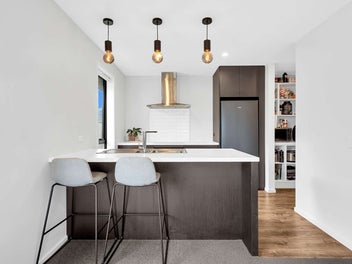 Near-New Modern Comfort in Richmond.