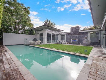 Overseas Owners Dream Home - Can be yours?