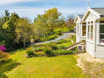 Incredible value - vendors on the move!